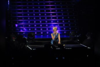 Katie Waissel performing in Glasgow